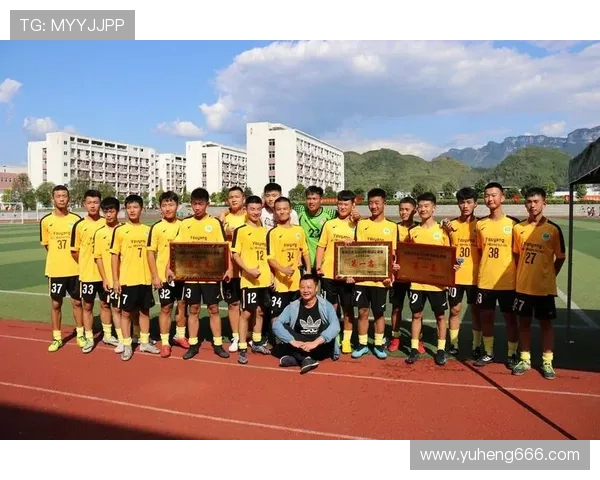 重庆足球队的节奏变革引发热议探讨未来发展与挑战